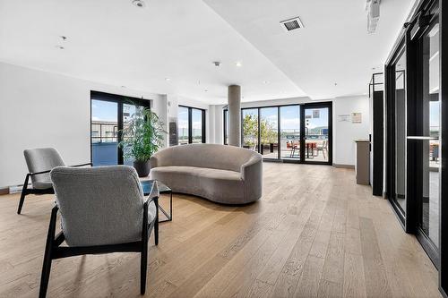 Common room - 701-4982 Place De La Savane, Montréal (Côte-Des-Neiges/Notre-Dame-De-Grâce), QC - Indoor