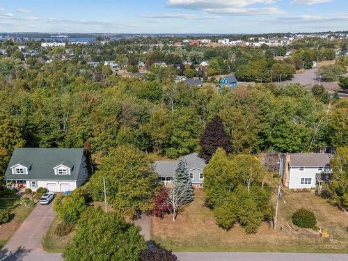 61 Glencove Dr, Stratford, PE 