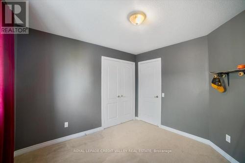210 Marilyn Street, Shelburne, ON - Indoor Photo Showing Other Room