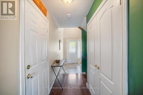 210 Marilyn Street, Shelburne, ON - Indoor Photo Showing Other Room