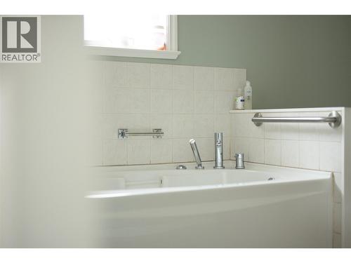 Bathroom #5 - 10108 Venables Drive, Coldstream, BC - Indoor Photo Showing Bathroom