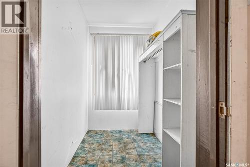 1038 Athabasca Street E, Moose Jaw, SK - Indoor Photo Showing Other Room