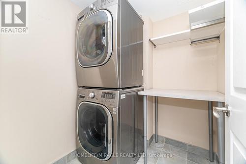 803 - 35 Kingsbridge Garden Circle, Mississauga, ON - Indoor Photo Showing Laundry Room