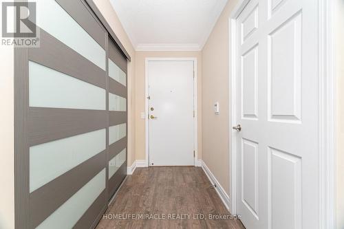 803 - 35 Kingsbridge Garden Circle, Mississauga, ON - Indoor Photo Showing Other Room