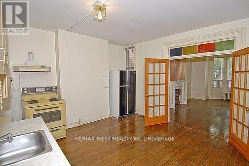124 Baldwin Street, Toronto, ON - Indoor