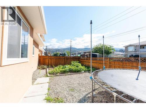 297 Waterford Avenue Unit# 102, Penticton, BC - Outdoor