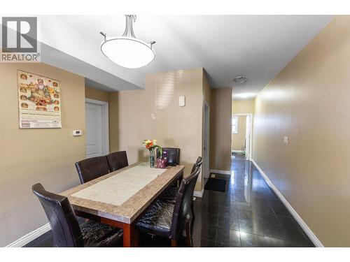 297 Waterford Avenue Unit# 102, Penticton, BC - Indoor Photo Showing Dining Room