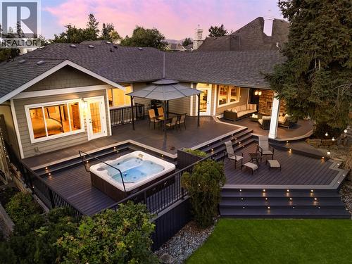 529 Knowles Road, Kelowna, BC - Outdoor With Exterior