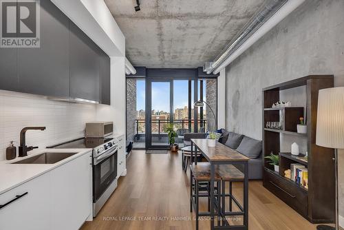 707 - 10 James Street, Ottawa, ON - Indoor Photo Showing Kitchen With Upgraded Kitchen