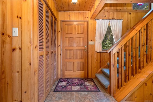 11379 West Saanich Rd, North Saanich, BC 