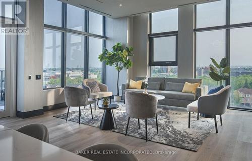 707 - 260 Malta Avenue, Brampton, ON - Indoor