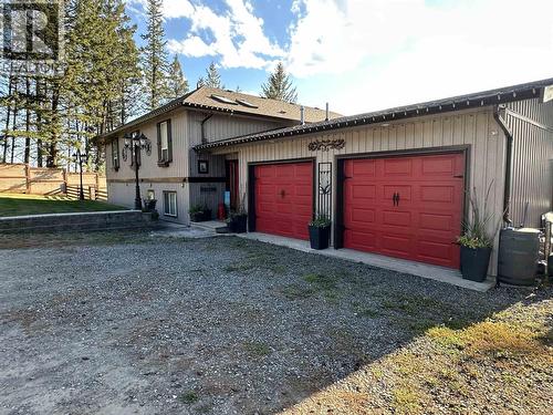 4782 Telqua Drive, 108 Mile Ranch, BC - Outdoor