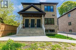 LOWER - 79 HOGARTH STREET  Oshawa, ON L1H 1Y5