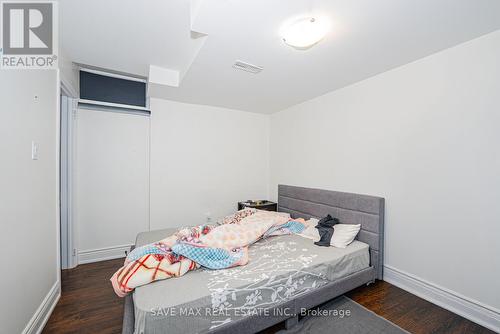 4 Hanbury Crescent, Brampton, ON - Indoor Photo Showing Bedroom