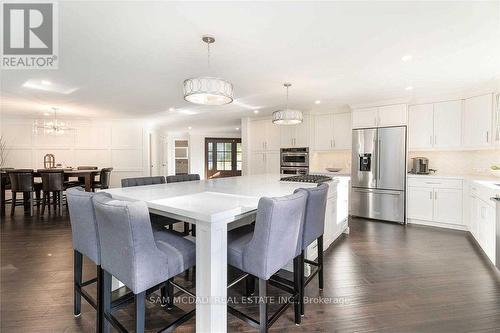 2064 Almira Court, Mississauga, ON - Indoor