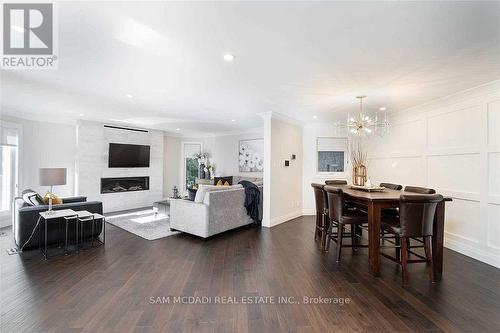 2064 Almira Court, Mississauga, ON - Indoor