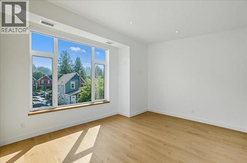 266 Baker Street Unit# 17, Nelson, BC - Indoor Photo Showing Other Room