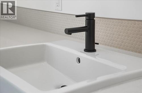 266 Baker Street Unit# 17, Nelson, BC - Indoor Photo Showing Bathroom