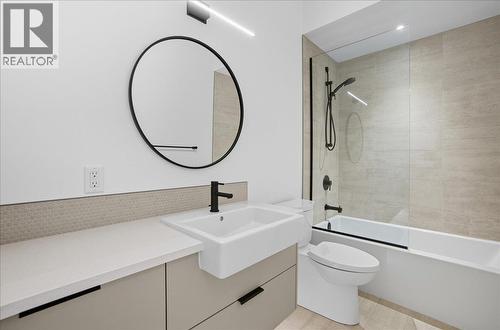 266 Baker Street Unit# 17, Nelson, BC - Indoor Photo Showing Bathroom