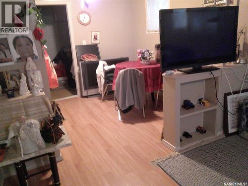 1253 Athol Street, Regina, SK - Indoor