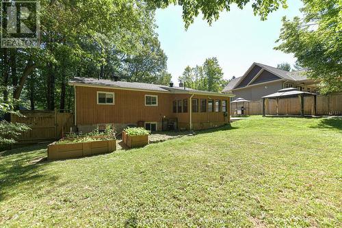 115 Douglas Street, Gravenhurst (Muskoka (S)), ON - Outdoor