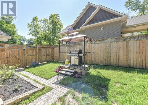 115 Douglas Street, Gravenhurst (Muskoka (S)), ON - Outdoor