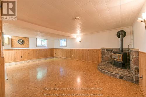 115 Douglas Street, Gravenhurst (Muskoka (S)), ON - Indoor