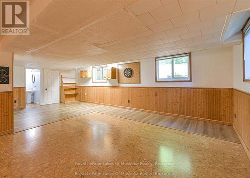 115 Douglas Street, Gravenhurst (Muskoka (S)), ON - Indoor Photo Showing Other Room