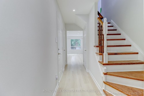 135 Kelso Crescent, Vaughan, ON - Indoor Photo Showing Other Room