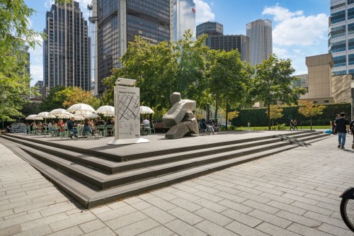 À proximité - 1807-495 Av. Viger O., Montréal (Ville-Marie), QC - Outdoor