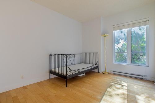 Bedroom - 201-1650 Rue St-Louis, Montréal (Saint-Laurent), QC - Indoor Photo Showing Bedroom
