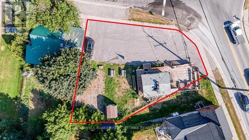 Property boundaries - 106 Broadway Street W, Merrickville-Wolford, ON 