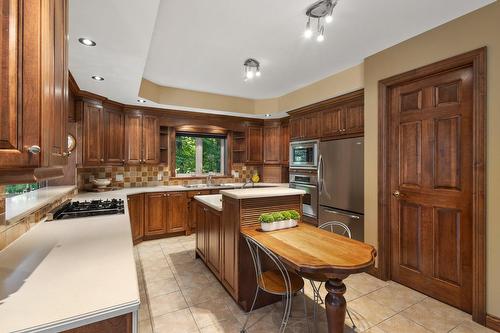 Cuisine - 123 Rue Du Domaine-Brome, Lac-Brome, QC - Indoor