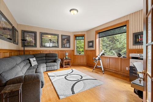 Salon - 123 Rue Du Domaine-Brome, Lac-Brome, QC - Indoor