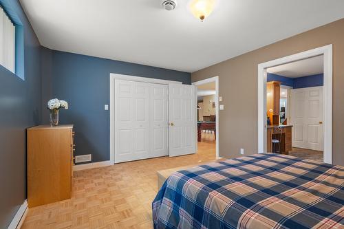 Chambre à coucher - 123 Rue Du Domaine-Brome, Lac-Brome, QC - Indoor Photo Showing Bedroom