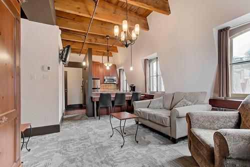 Salon - 314-165 Rue Du Marché-Finlay, Québec (La Cité-Limoilou), QC - Indoor Photo Showing Living Room