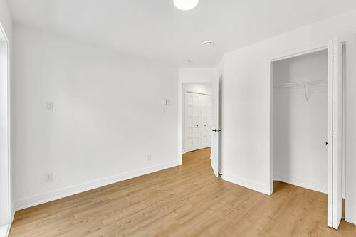 Chambre à coucher - 9334 Rue Riverin, Brossard, QC - Indoor Photo Showing Other Room