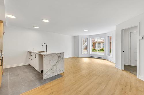 Vue d'ensemble - 9334 Rue Riverin, Brossard, QC - Indoor