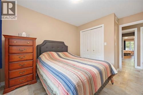 207 Cassandra Boulevard, Sarnia, ON - Indoor Photo Showing Bedroom