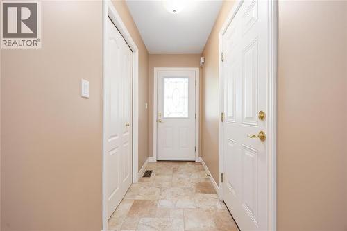 207 Cassandra Boulevard, Sarnia, ON - Indoor Photo Showing Other Room