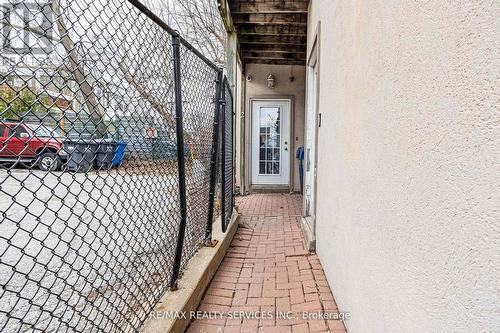 10 Main Street, Mississauga, ON 