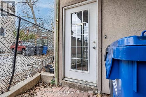 10 Main Street, Mississauga, ON 