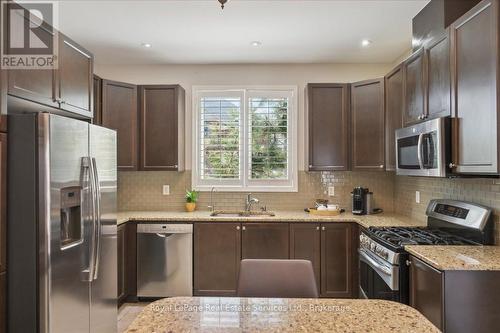 4737 Deforest Crescent, Burlington (Alton), ON - Indoor Photo Showing Kitchen With Upgraded Kitchen