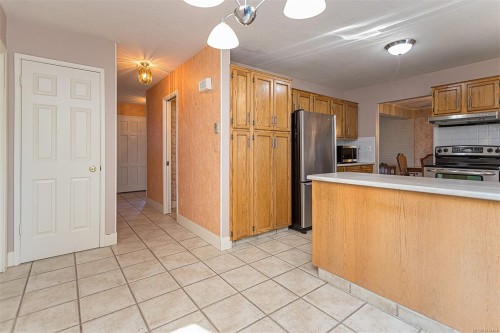 1048 Wood Duck Pl, Qualicum Beach, BC 