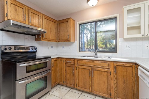 1048 Wood Duck Pl, Qualicum Beach, BC 