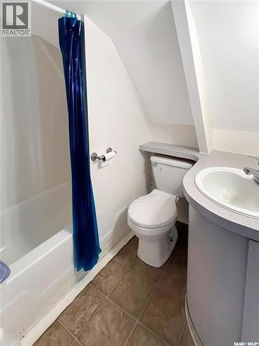 6 Tye Place, Candle Lake, SK - Indoor Photo Showing Bathroom