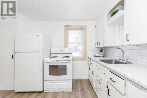 80 Concession 8 Road E, Tiny, ON - Indoor Photo Showing Kitchen