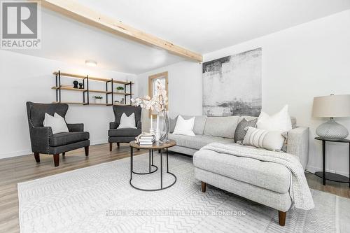 80 Concession 8 Road E, Tiny, ON - Indoor Photo Showing Living Room