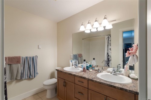 2-344 Hirst Ave, Parksville, BC 