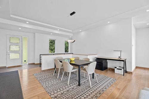Salle à manger - 819 Rue De La Campagne, Sainte-Adèle, QC - Indoor Photo Showing Dining Room